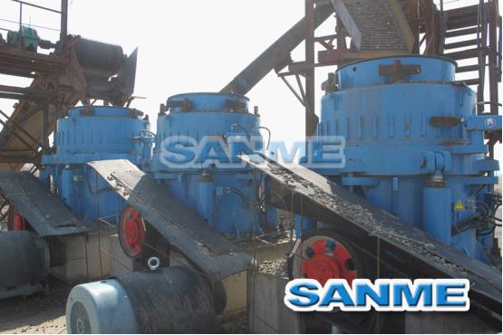 上海德赢VWIN内蒙古铁矿石破碎生产线交付使用