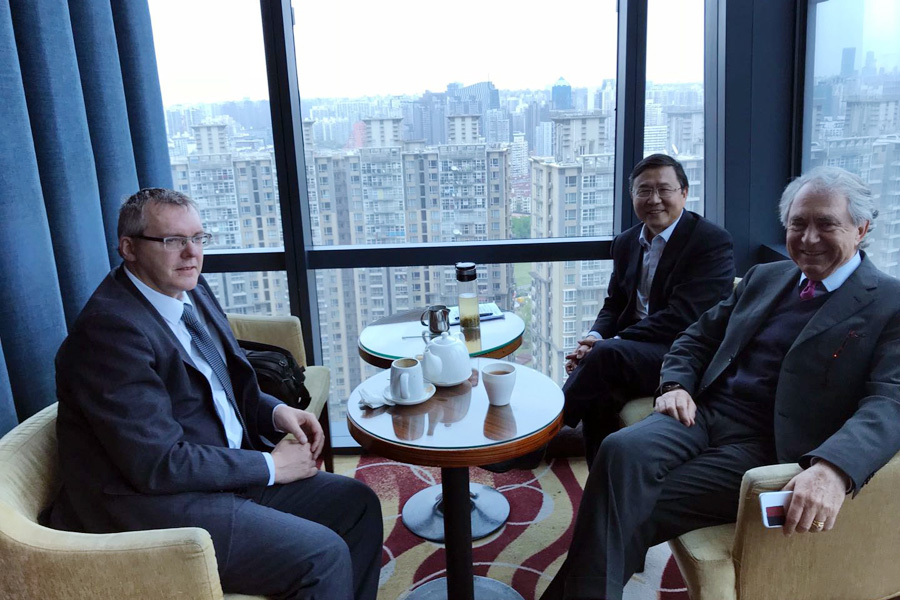 德国SK集团董事长莅临德赢VWIN股份参加合资公司董事会