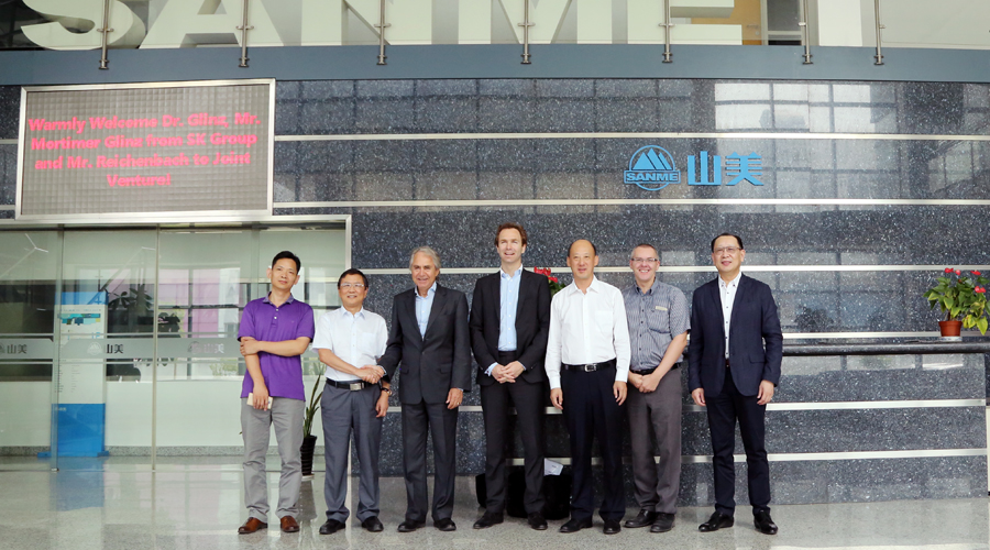 德赢VWIN破碎机力量代言人-欧洲大力士伊万.萨夫金