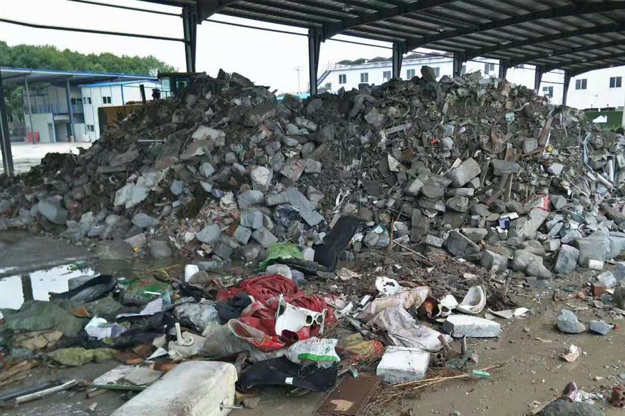 固废处理新项目|安装中的德赢VWIN股份江苏昆山装修垃圾处理生产线