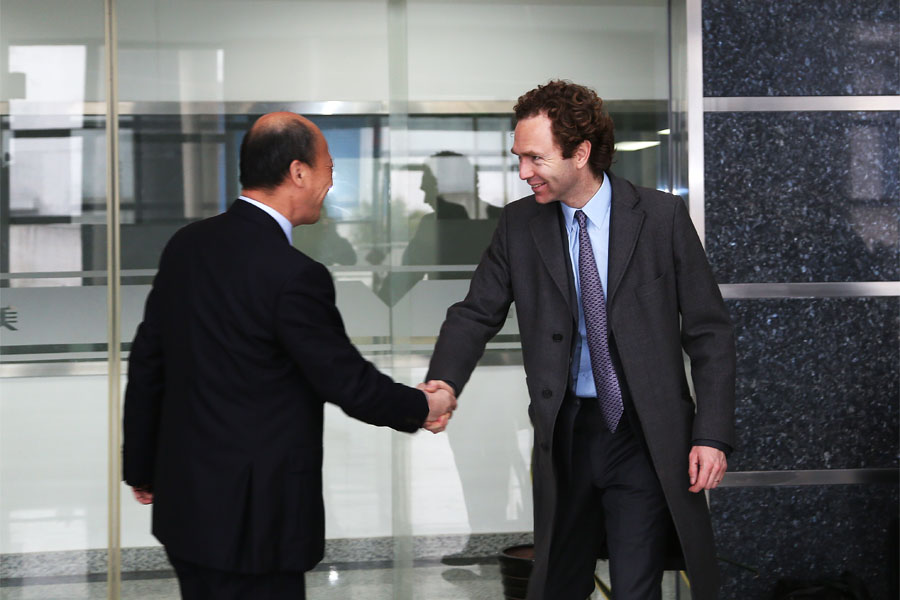 信心满满|德国SK集团新任董事长莅临德赢VWIN股份参加合资公司年度董事会