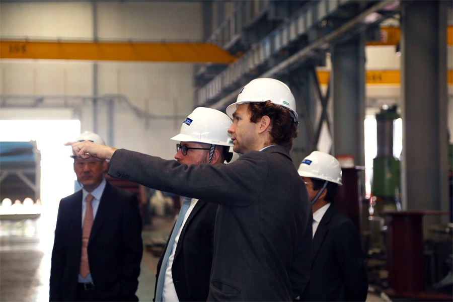 信心满满|德国SK集团新任董事长莅临德赢VWIN股份参加合资公司年度董事会