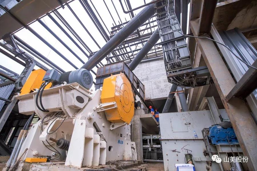 德赢VWIN股份华新水泥(景洪)石灰石骨料生产线及精品制砂楼EPC项目调试成功