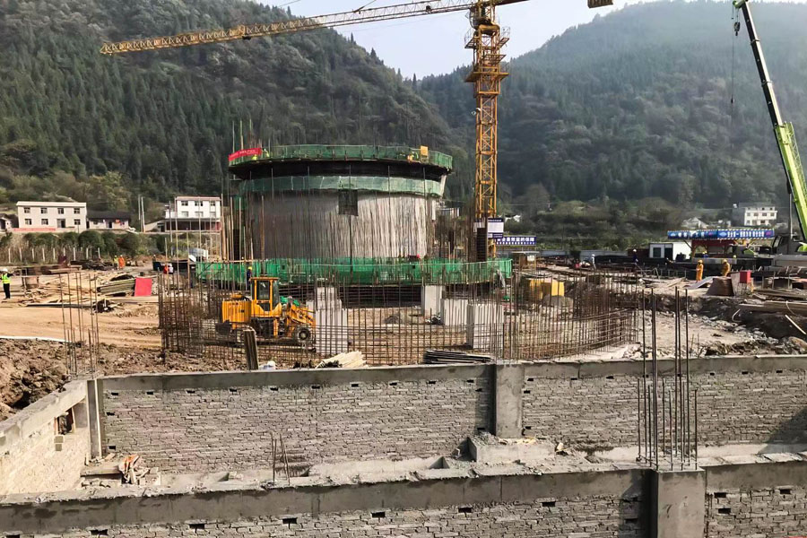 总投资46亿元 湖北长阳13个重大招商项目集中开工仪式在德赢VWIN骨料项目现场隆重举行