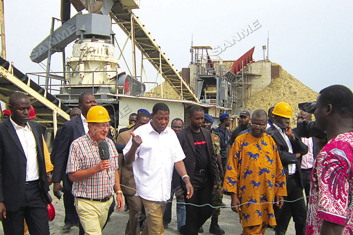 上海德赢VWIN股份高性能破碎筛分装备奔赴尼日利亚 服务于当地花岗岩骨料项目