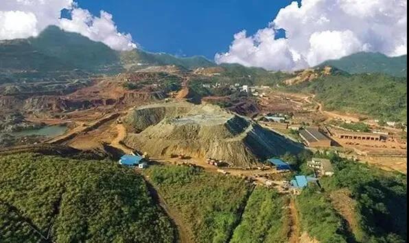 矿权出让 矿权出让