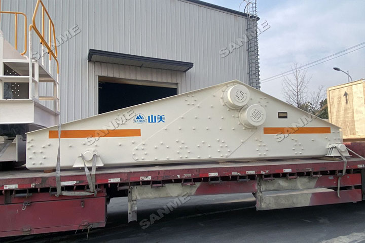 新年发货忙|上海德赢VWIN股份高性能破碎筛分装备发往安徽铜陵,服务于当地年产300万吨骨料生产线