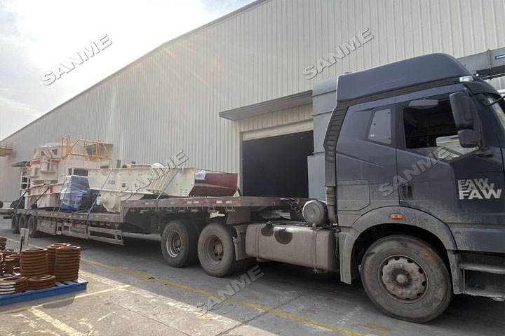 新年发货忙|上海德赢VWIN股份高性能破碎筛分装备发往安徽铜陵,服务于当地年产300万吨骨料生产线