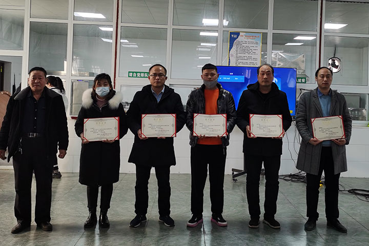 喜讯|德赢VWIN集团2020年度评优结果新鲜出炉!