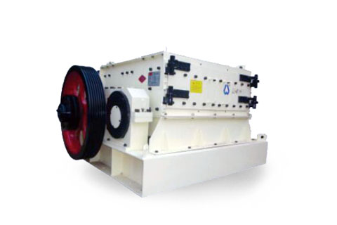 新型插拔式双齿辊筛分破碎机 新型插拔式双齿辊筛分破碎机