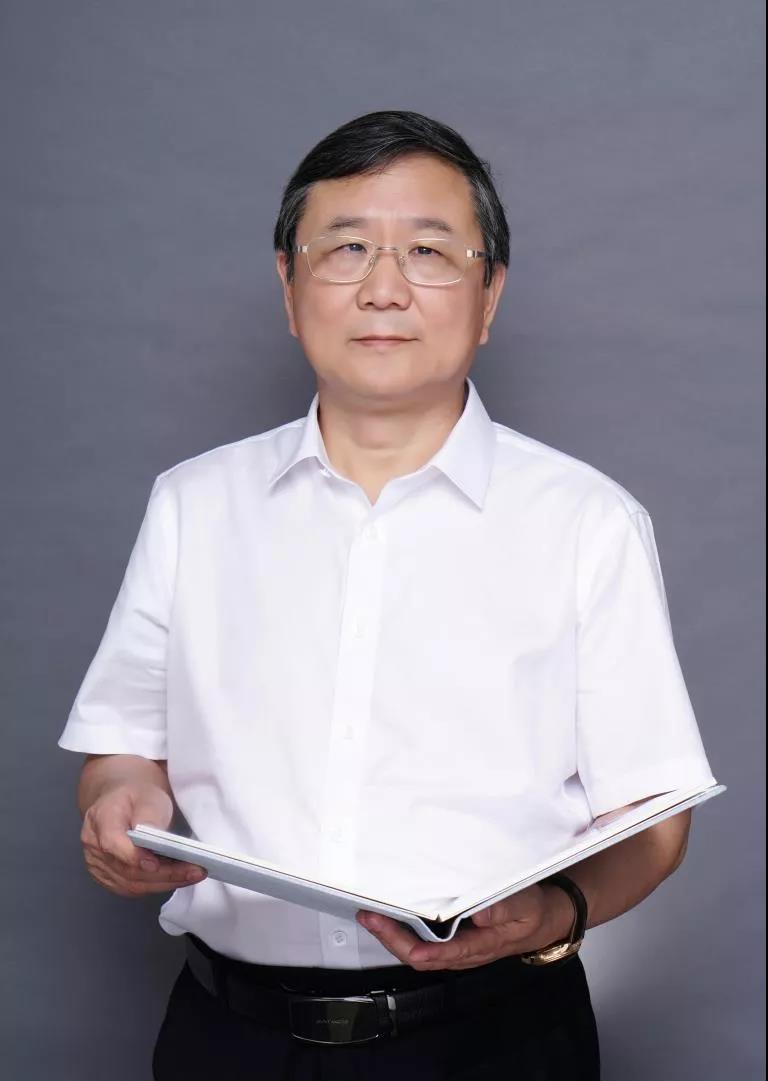 专访 | 上海德赢VWIN董事长杨安民:以匠心守初心,用先进工艺和智能化装备助力砂石行业高质量发展