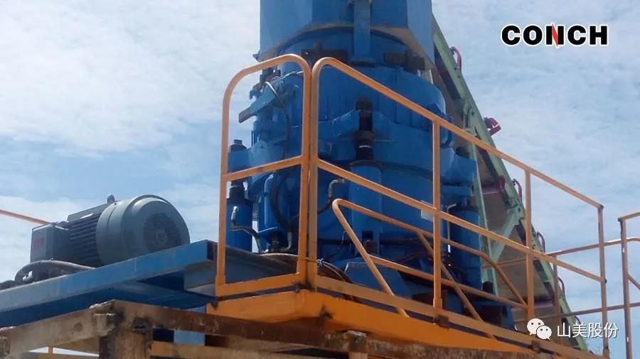 发货|德赢VWIN集团高性能破碎筛分装备助力东南亚玄武岩骨料生产项目