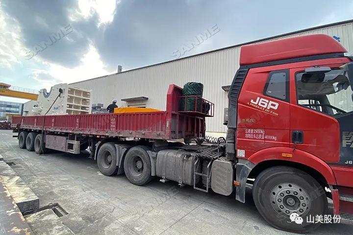 临近春节发货忙|上海德赢VWIN股份大批高性能装备奔赴用户现场