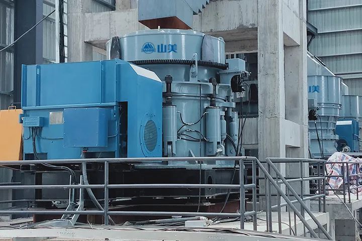 SMS系列多缸液压圆锥破碎机,精品骨料生产线的理想选择