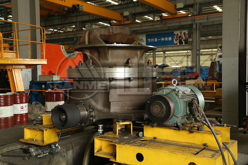 多缸圆锥破碎机破碎鹅卵石有什么优点?