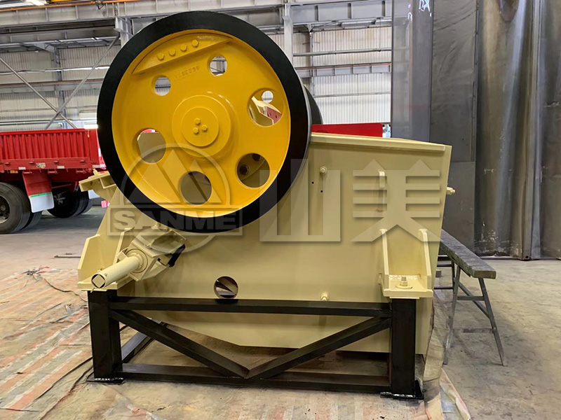 如何快速有效地解决颚式破碎机运行故障的问题呢?