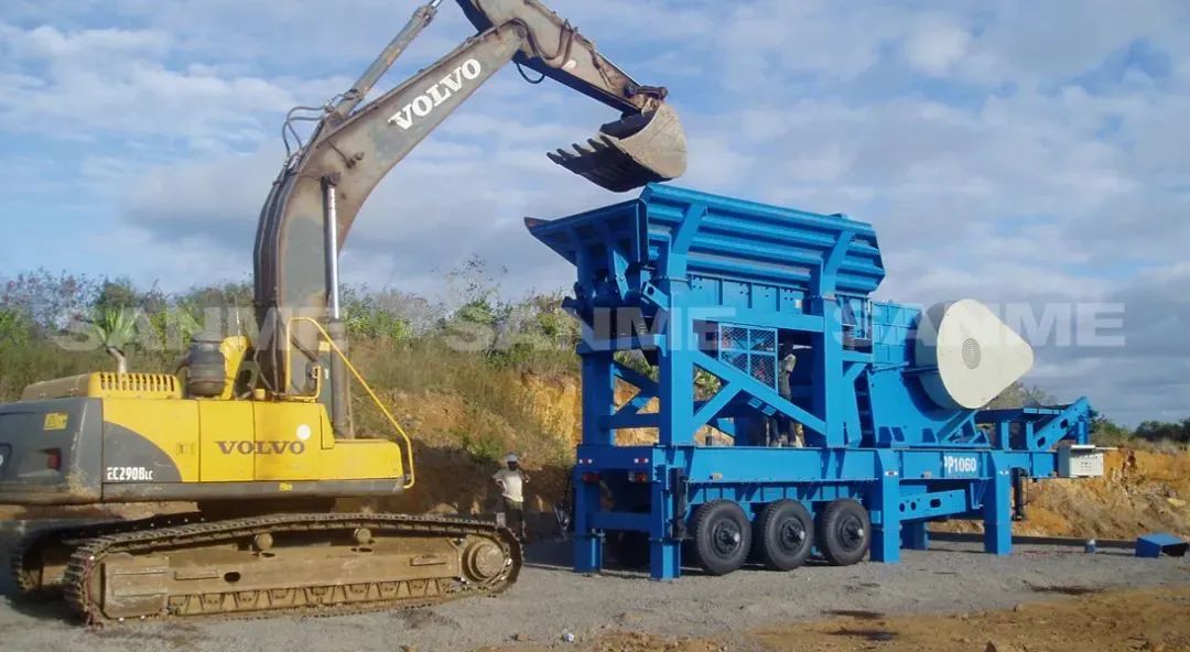 时产值近600万!德赢VWIN移动式破碎筛分一体站助力江苏高碳铬铁矿破碎项目建设