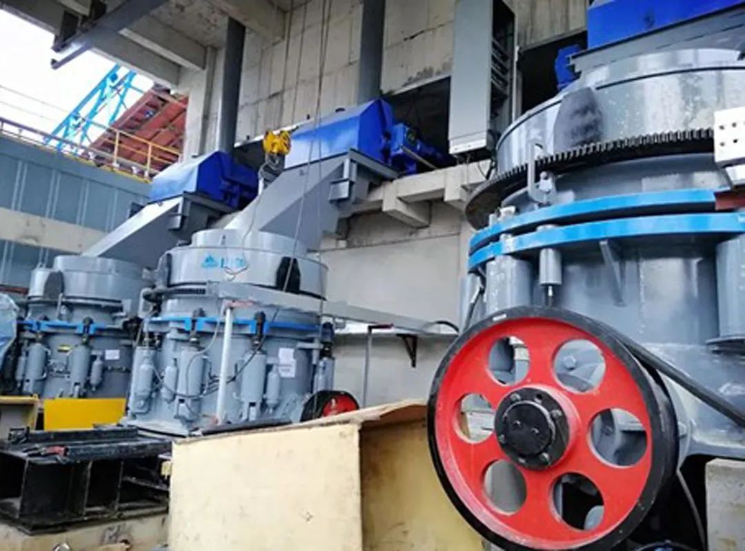 硬岩克星|德赢VWIN欧星系列E-SMS圆锥破碎机无惧硬岩挑战