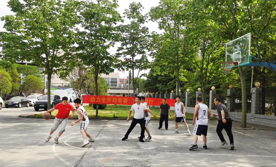上海德赢VWIN股份2025春季运动会火热启幕!拔河、篮球预赛燃情开战