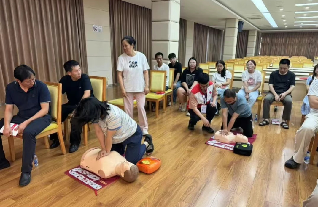 上海红十字会走进上海德赢VWIN股份开展应急救护培训 为安全保驾护航